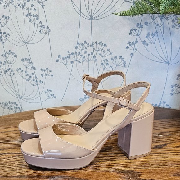 H&M Platform Sandals - Picture 4 of 13